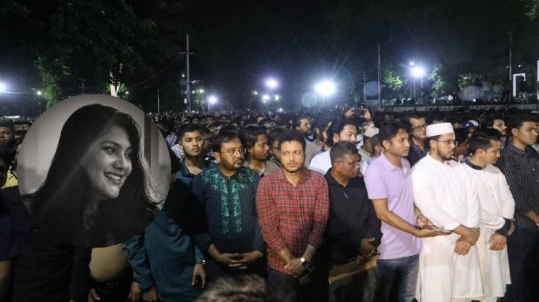 শহীদ মিনারে কারিনা কায়সারের জানাজা সম্পন্ন