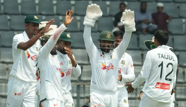 পাকিস্তানকে হোয়াইটওয়াশ করতে বাংলাদেশের প্রয়োজন ৩ উইকেট