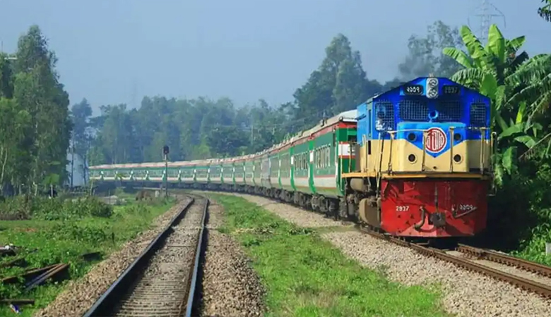 খুলনার সঙ্গে উত্তরবঙ্গের রেল যোগাযোগ বন্ধ
