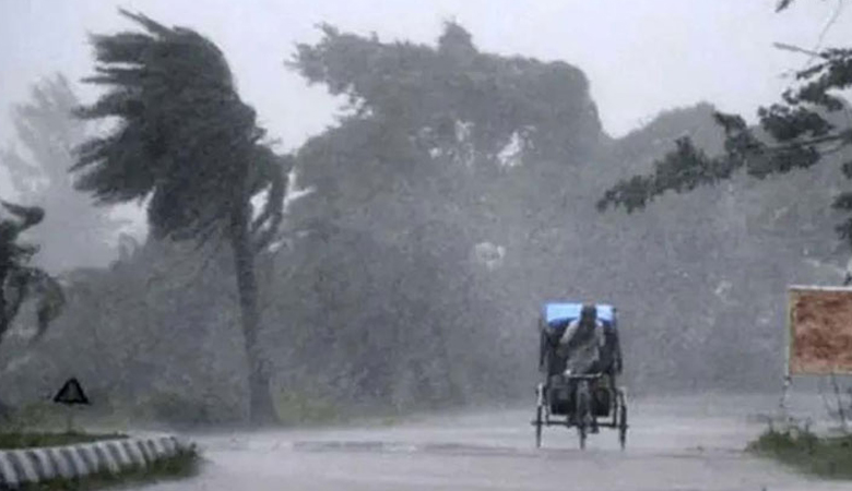 দুপুরের মধ্যে ৯ অঞ্চলে বজ্রসহ বৃষ্টির আভাস