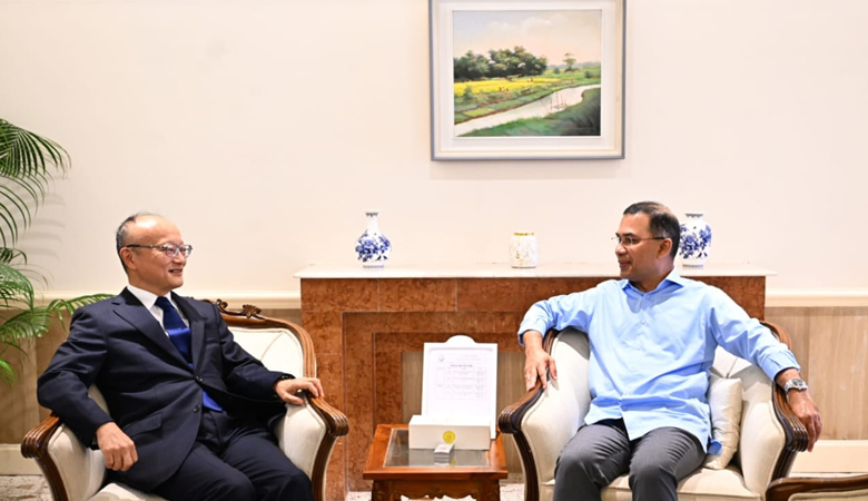 প্রধানমন্ত্রীর সঙ্গে এডিবি প্রেসিডেন্টের সাক্ষাৎ
