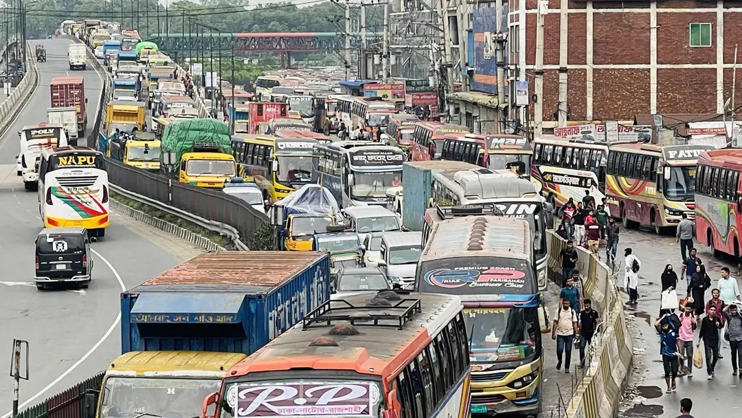 ঈদযাত্রায় গাজীপুরে তীব্র যানজট
