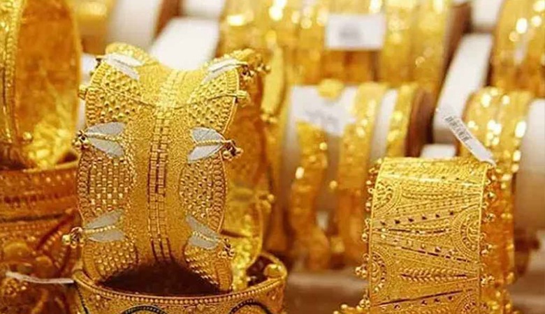 বিশ্ববাজারে কমলো সোনার দাম