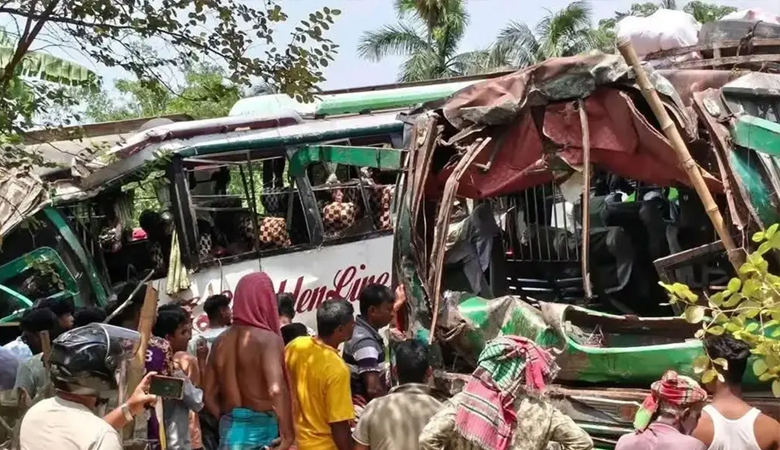 ঈদুল আজহার ১৩ দিনে সড়ক দুর্ঘটনায় নিহত ২৮১ জন