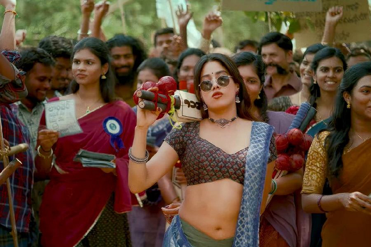 সিনেমায় নারীকে পণ্য হিসেবে উপস্থাপন নিয়ে বিতর্ক