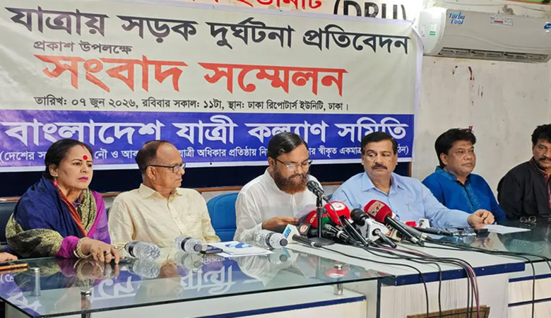 ঈদ যাত্রায় সড়ক-রেল-নৌপথে নিহত ৪৩৮ জন