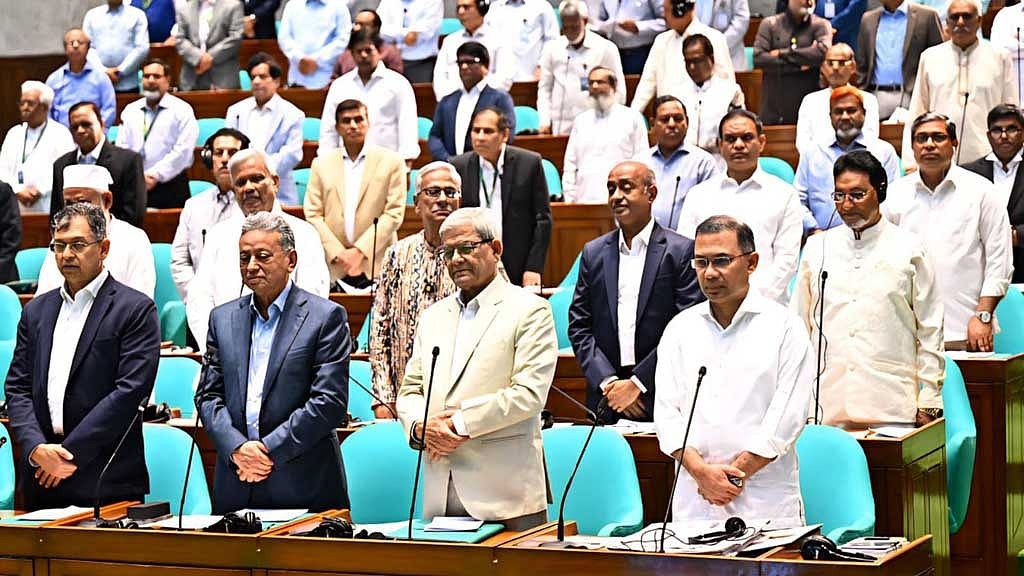 তোফায়েল ও মোশাররফসহ মন্ত্রী-এমপিদের মৃত্যুতে সংসদে শোক