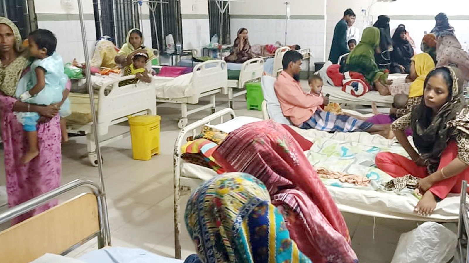 গরমের দাপটে বাড়ছে প্রাণঘাতী স্বাস্থ্যঝুঁকি