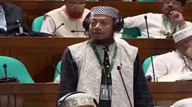 লালনের আখড়া মাদকমুক্তের উদ্যোগ নিয়ে সংসদে প্রশ্ন আমির হামজার