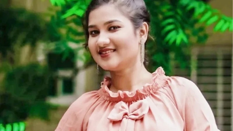 হাসপাতালের বারান্দা থেকে পড়ে অভিনেত্রীর মৃত্যু, স্বামী রিমান্ডে