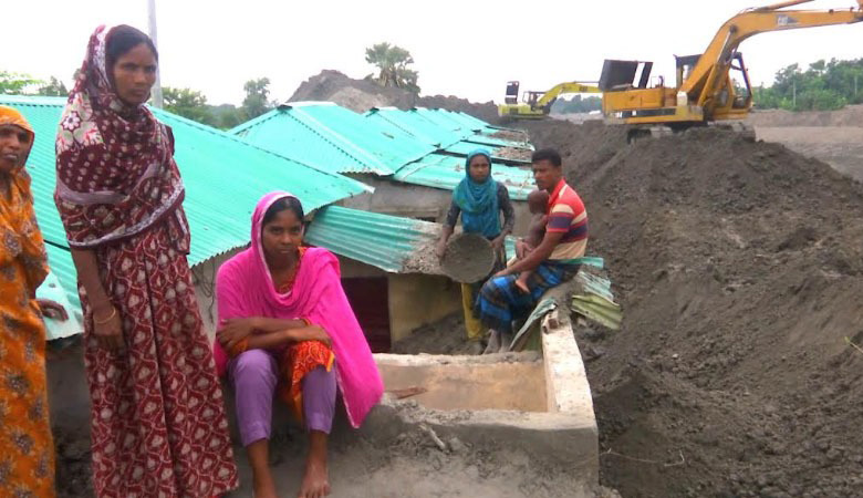 রহিমা ময়না রোজিনা বেগমরা যাবে কোথায়?