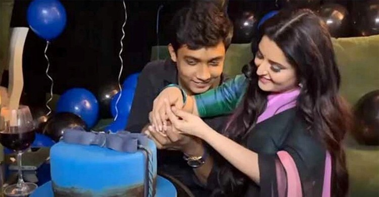 যে কারণে চাকরি গেলো এডিসি সাকলায়েনের