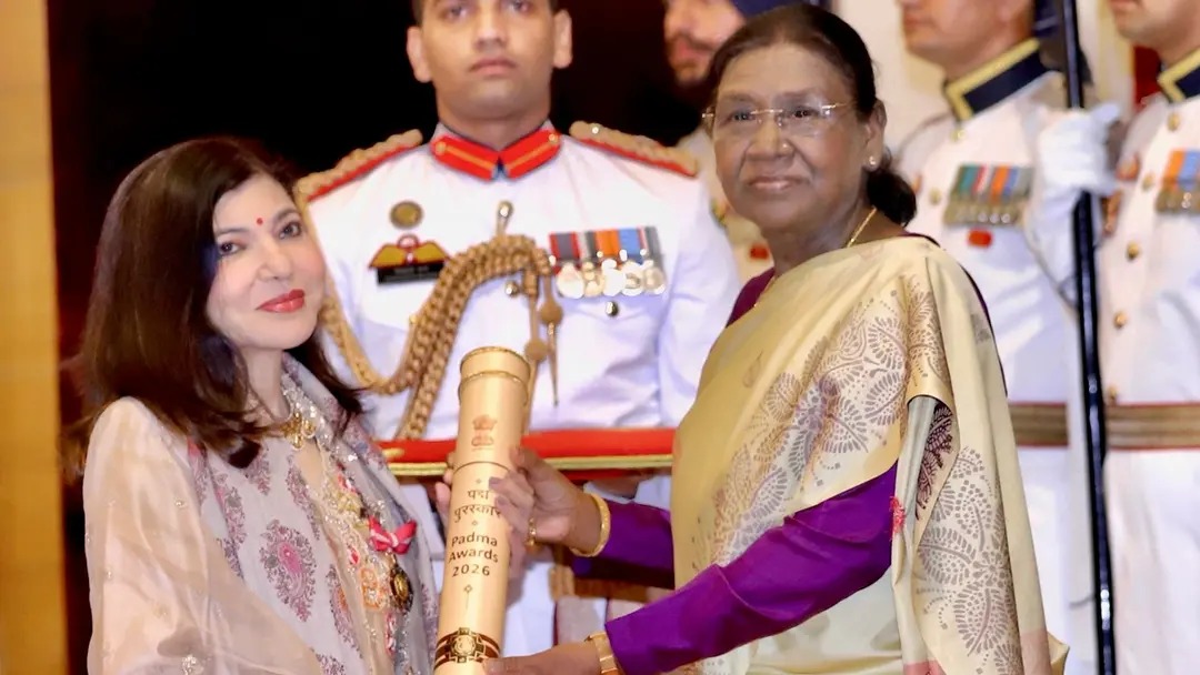 ‘পদ্মভূষণ’ পেলেন কিংবদন্তি গায়িকা অলকা ইয়াগনিক