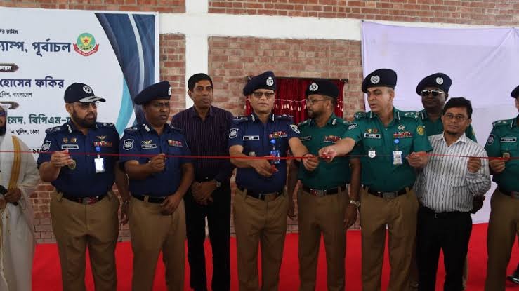 পূর্বাচলে নিরাপত্তা জোরদারে বরকাউ পুলিশ ক্যাম্প