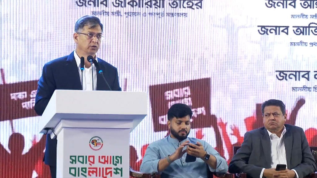 আওয়ামী লীগকে বিচারের কাঠগড়ায় দাঁড় করানোর ঘোষণা স্বরাষ্ট্রমন্ত্রীর