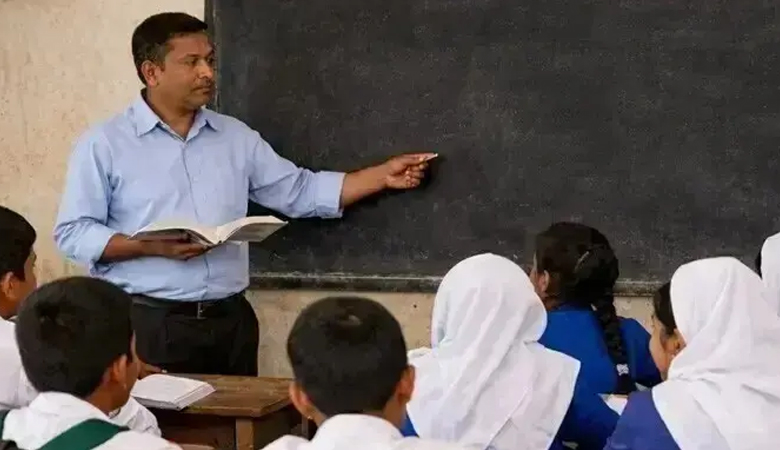 সাড়ে ৬৯ হাজার শূন্যপদে নবম শিক্ষক নিয়োগ বিজ্ঞপ্তি আসছে