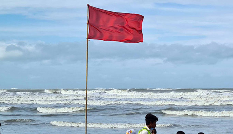 মৌসুমি নিম্নচাপে চার সমুদ্রবন্দরে ৩ নম্বর সতর্ক সংকেত