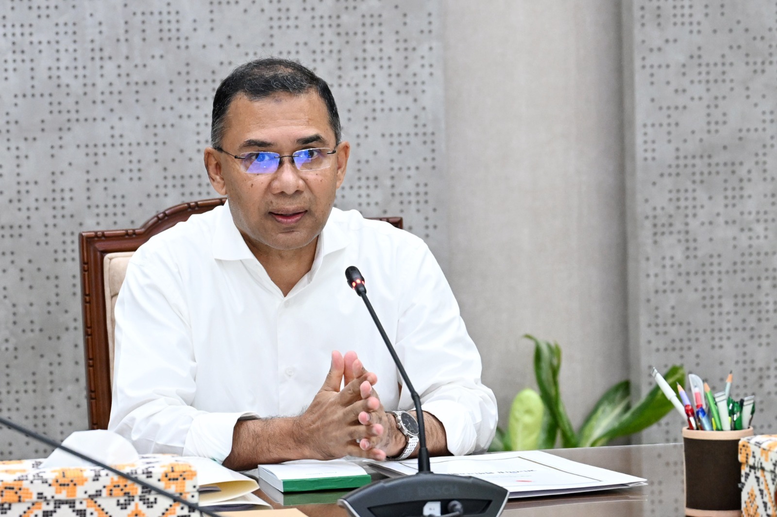 বৃষ্টি-বন্যায় দুর্গত মানুষের পাশে দাঁড়াতে প্রধানমন্ত্রীর জরুরি নির্দেশ