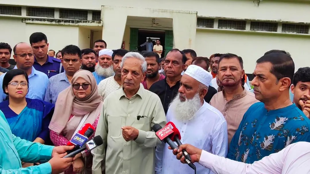 শিগগিরই খুলে দেওয়া হবে জুলাই জাদুঘর: সংস্কৃতিমন্ত্রী