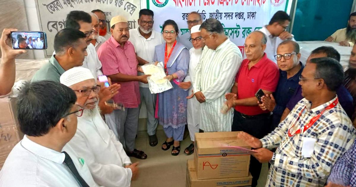 দিনাজপুর রক্তকেন্দ্রে সাড়ে ৪ কোটি টাকার আধুনিক যন্ত্রপাতি