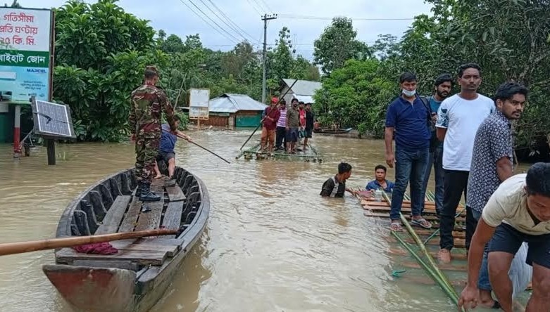 সাত জেলায় বন্যায় প্রাণহানি ৫৪, দুর্ভোগে ৬ লাখ মানুষ