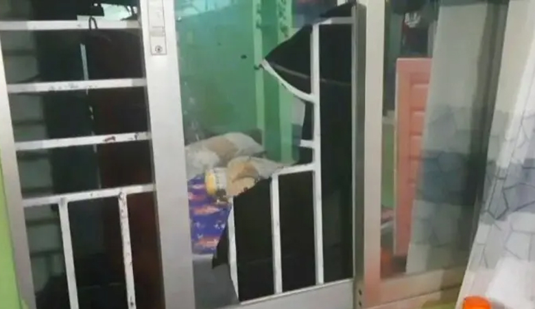 নারায়ণগঞ্জে আর্জেন্টিনা-ব্রাজিল সমর্থকদের মধ্যে সংঘর্ষ