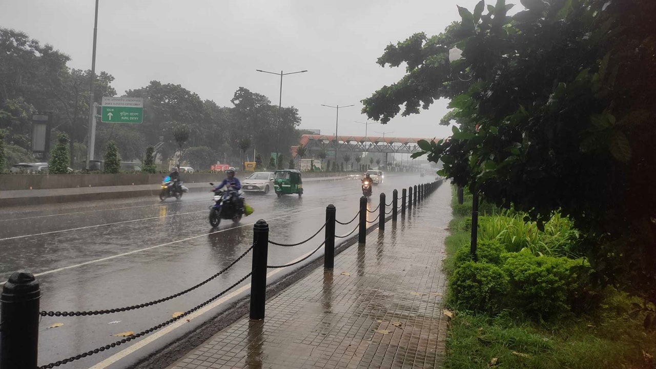 লঘুচাপের প্রভাবে দেশজুড়ে পাঁচ দিন বৃষ্টির আভাস