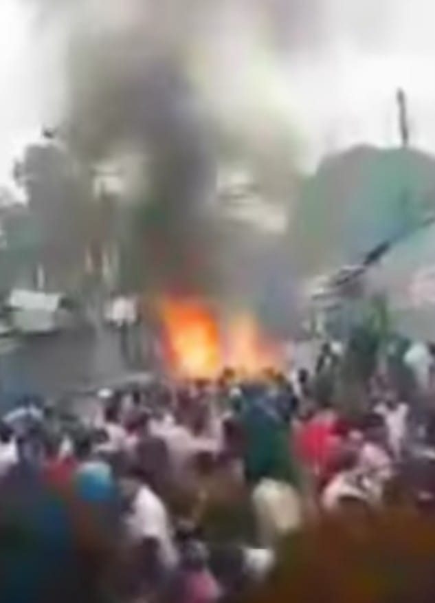 ৪ আগস্ট বদরগঞ্জে ছাত্র-জনতার তোপে চৌধুরী পরিবারের পতন