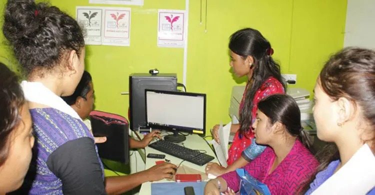 একাদশে ভর্তির আবেদন শুরু আজ, ফি ২২০ টাকা