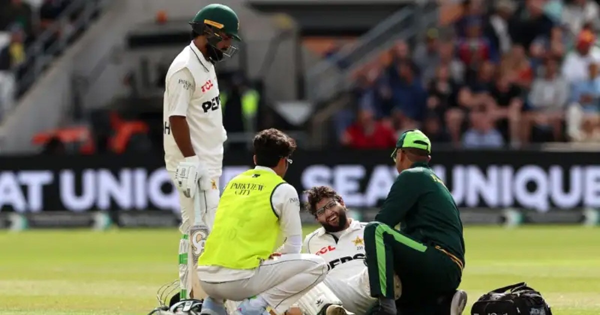 ভুয়া ইনজুরির অভিযোগে ২ বছরের নিষেধাজ্ঞার মুখে ইমাম-উল-হক