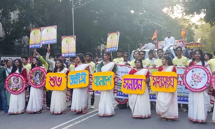 দেশজুড়ে উৎসবের আবহে পালিত হলো শুভ জন্মাষ্টমী
