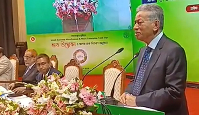 উদ্যোক্তা তৈরি করে কর্মসংস্থান সৃষ্টি করাই সরকারের মূল লক্ষ্য