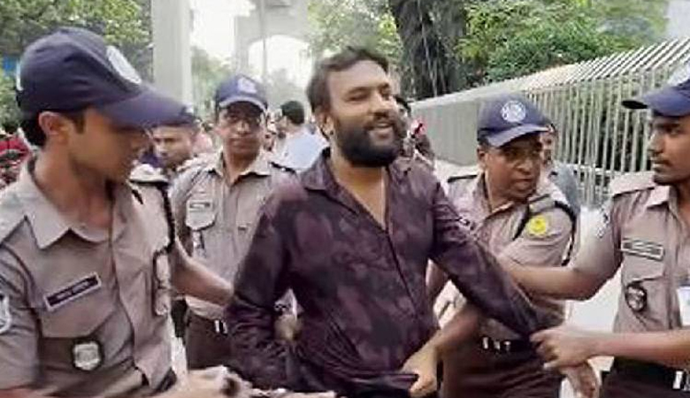 প্রধানমন্ত্রীর নিরাপত্তা বেষ্টনীতে প্রবেশের চেষ্টা, যুবক রিমান্ডে