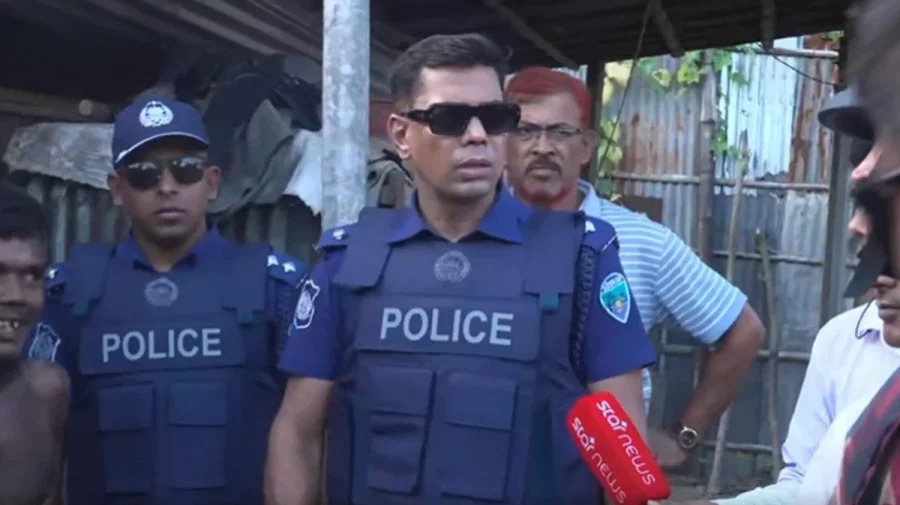 জঙ্গল সলিমপুরে ফের সন্ত্রাসীদের তৎপরতা বেড়ে যাওয়ায় যৌথ বাহিনীর অভিযান