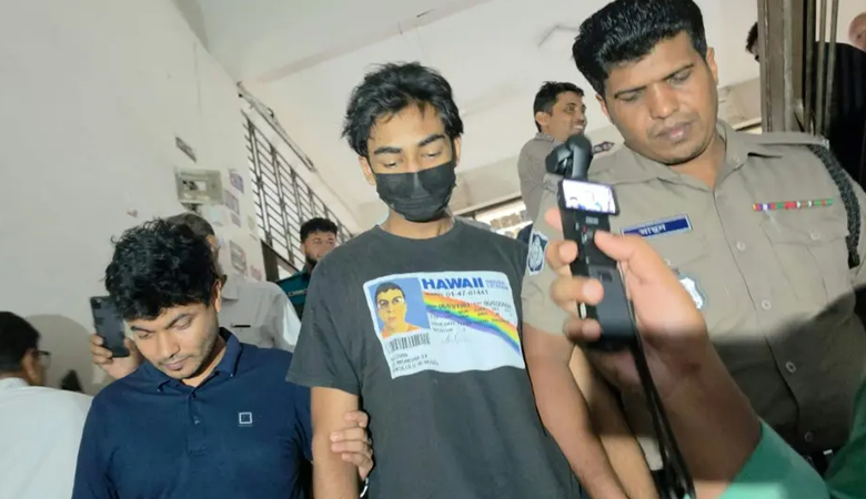 ৯ লাখ টাকায় মীমাংসা, চালকের পাশের সিটে ছিল সেই কিশোর: দাবি আইনজীবীর
