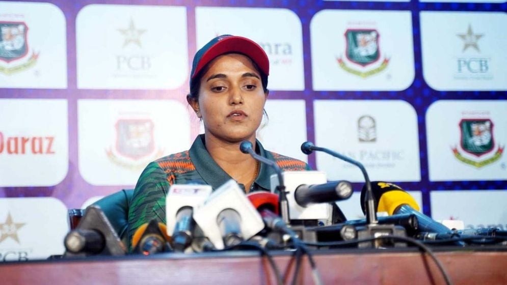 নেতৃত্ব ছাড়তে চাওয়া জ্যোতি অধিনায়ক হিসেবেই অস্ট্রেলিয়ায় যাবেন
