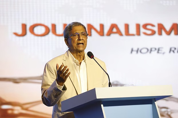 স্বৈরাচারের পতন হলেও গণমাধ্যমের স্বাধীনতা নিশ্চিত হয়নি: মতিউর রহমান