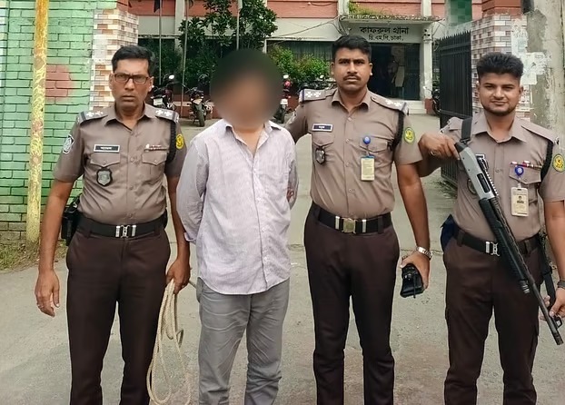কোচিংয়ে আসা রাকিবকে হত্যা, কার্টনে ভরে লাশ নীলফামারীতে