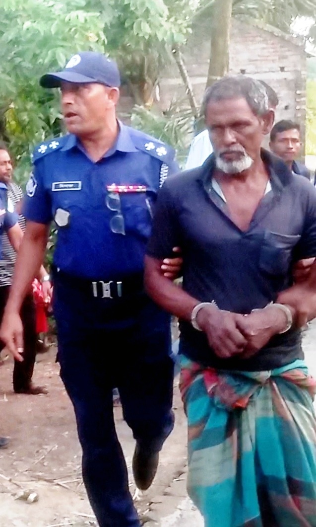 সাতক্ষীরায় চতুর্থ শ্রেণির ছাত্রীকে ধর্ষণচেষ্টার অভিযোগ, গ্রেফতার ১