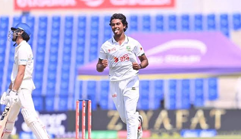 ‘পারফেক্ট হ্যাটট্রিকে’ ইতিহাস গড়লেন হাসান মাহমুদ