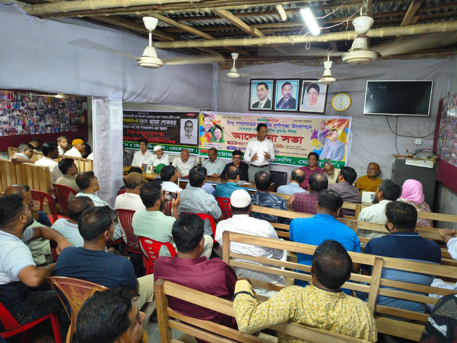 দুর্গাপূজায় সম্প্রীতি ও নিরাপত্তা নিশ্চিতে পাশে থাকার আশ্বাস বিএনপির