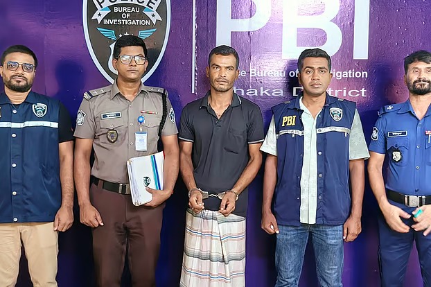 স্ত্রীর সহকর্মীদের সঙ্গে কথা বলা নিয়ে সন্দেহ, হত্যার পর পালাতে গিয়ে গ্রেফতার