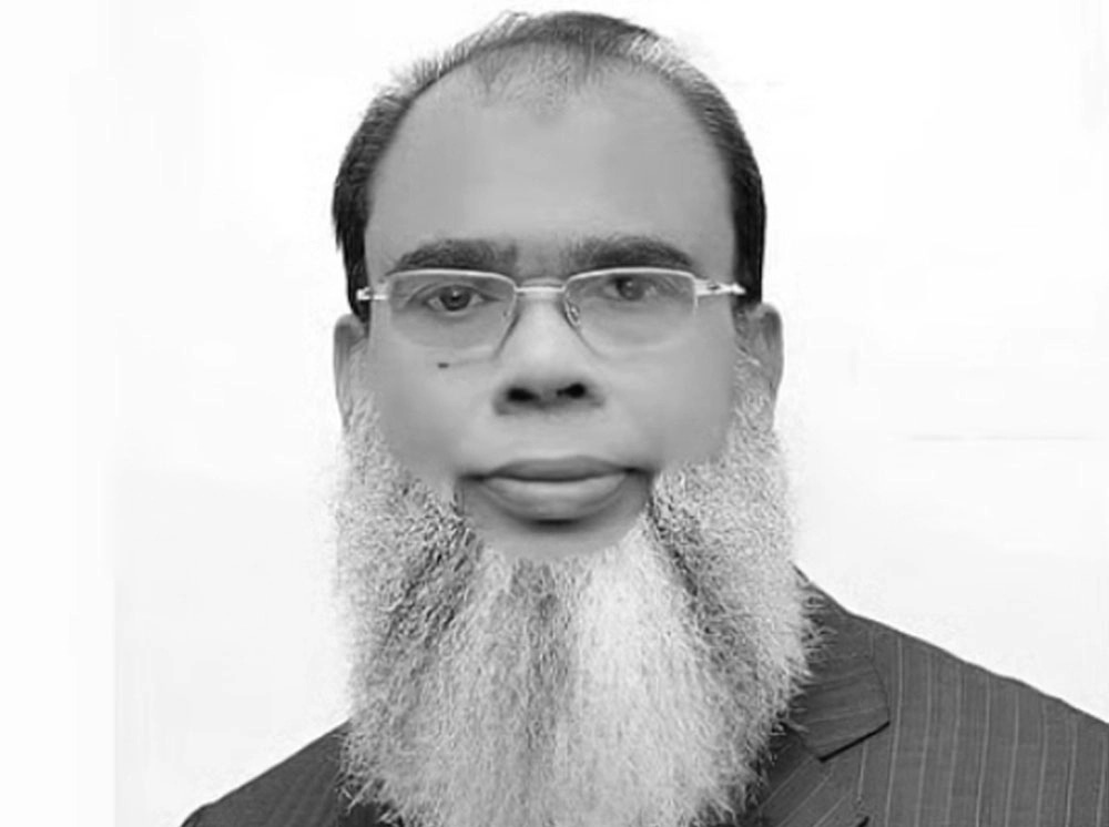 জুরাইনে বাবার কবরের পাশে সমাহিত সালাহউদ্দিন আহমেদ