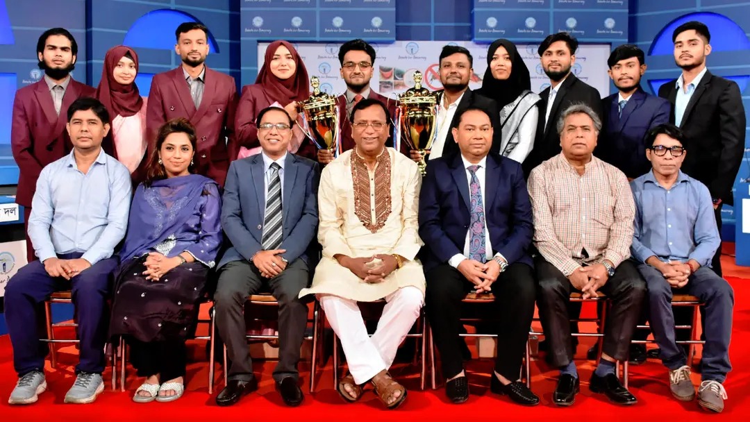 ডেঙ্গুর টিকা আনতে উদ্যোগ নেওয়া হবে, অর্থের সমস্যা হবে না