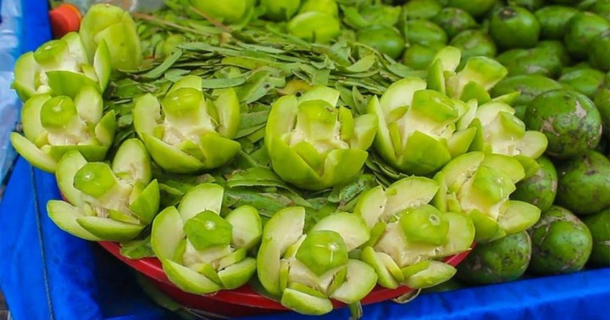 যে কারণে আমড়া খাবেন