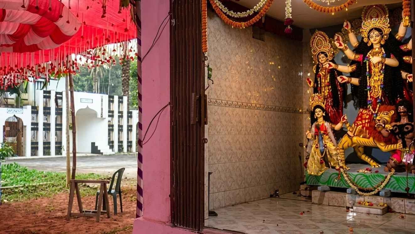সাম্প্রদায়িক সম্প্রীতি ও হিন্দু-মুসলিম জনগোষ্ঠীগত মিল প্রসঙ্গ