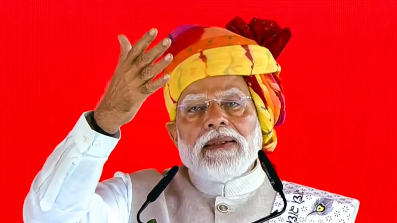 রাহুলকে ‘ব্যর্থ পণ্য’ বলে কংগ্রেসকে তীব্র আক্রমণ মোদির