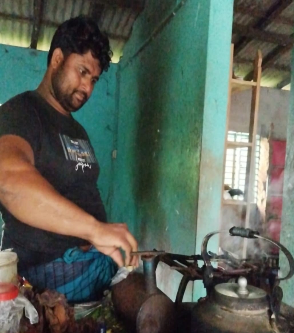 সাতক্ষীরার টিকেটে মাদক কারবারের অভিযোগ, আতঙ্কে বাসিন্দারা