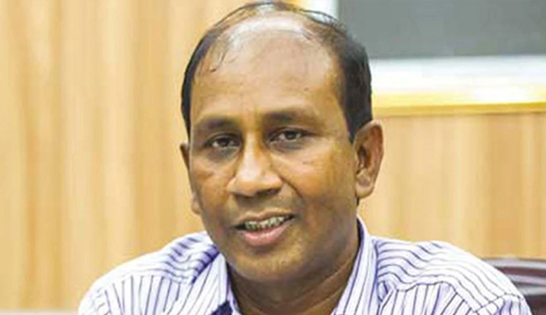 সাবেক এসবি প্রধান মনিরুলের পরিবারের বিরুদ্ধে ২ মামলা