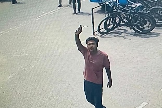 চাঁদা না দিলে হামলার হুমকি, সাব্বিরের মাসিক বেতন ৫০ হাজার